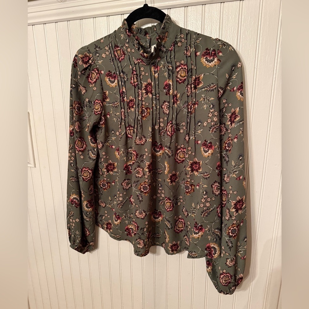 Joie Ruffle neck floral small long sleeve blouse